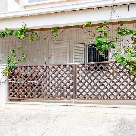 Feather Studio Apartment - Free Private Parking - Self Check-In Dubrovnik Eksteriør bilde